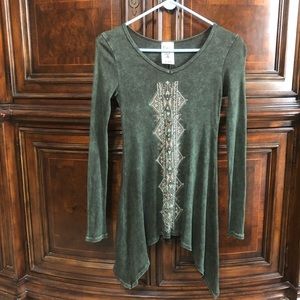 Embellished top, country-rock vibe